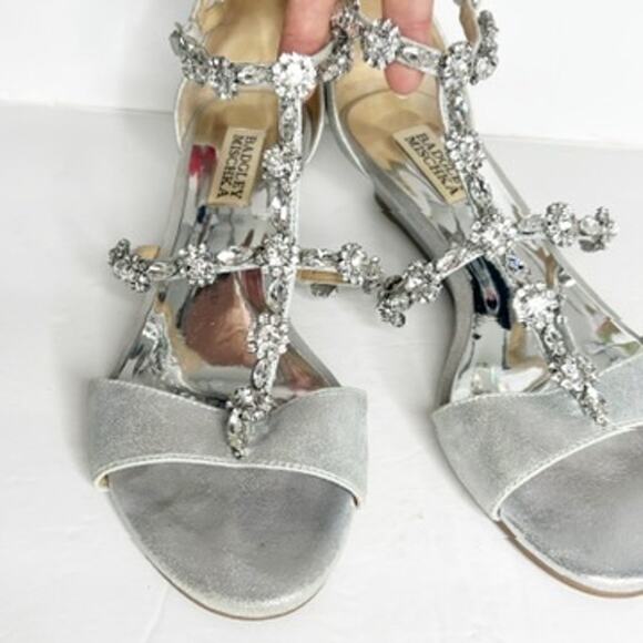 BADGLEY MISCHKA Terry II Wedge Sandals Rhinestone Embellished Silver Womens US 7 - Picture 4 of 15